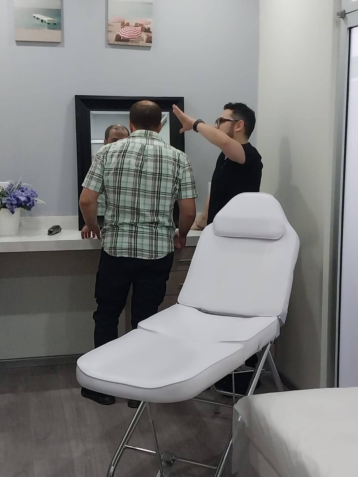 Top 5 Advantages of Getting a Hair Transplant in Tijuana HairMex Clinic
